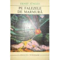 Pe falezele de marmura