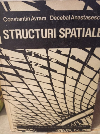 Structuri spatiale