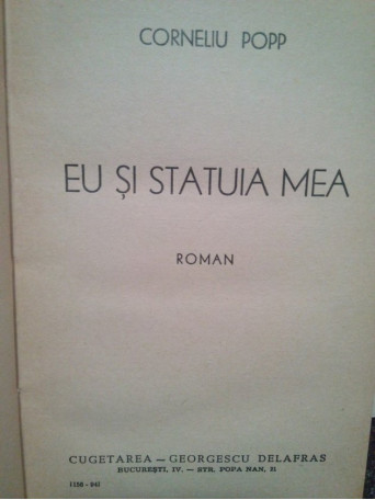 Eu si statuia mea (semnata)