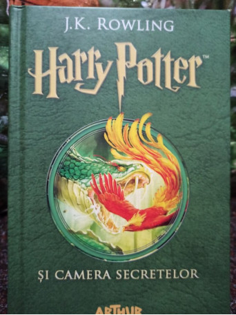 Harry Potter si camera secretelor