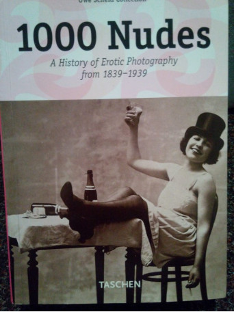 1000 nudes. A history of erotic photography from 1839 - 1939