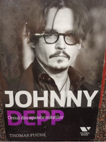 Johnny Depp - Omul din spatele mastilor