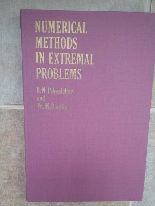 Numerical methods in extremal problems
