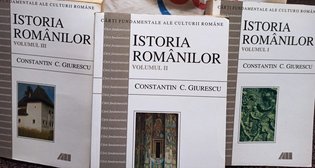Istoria romanilor, 3 vol.